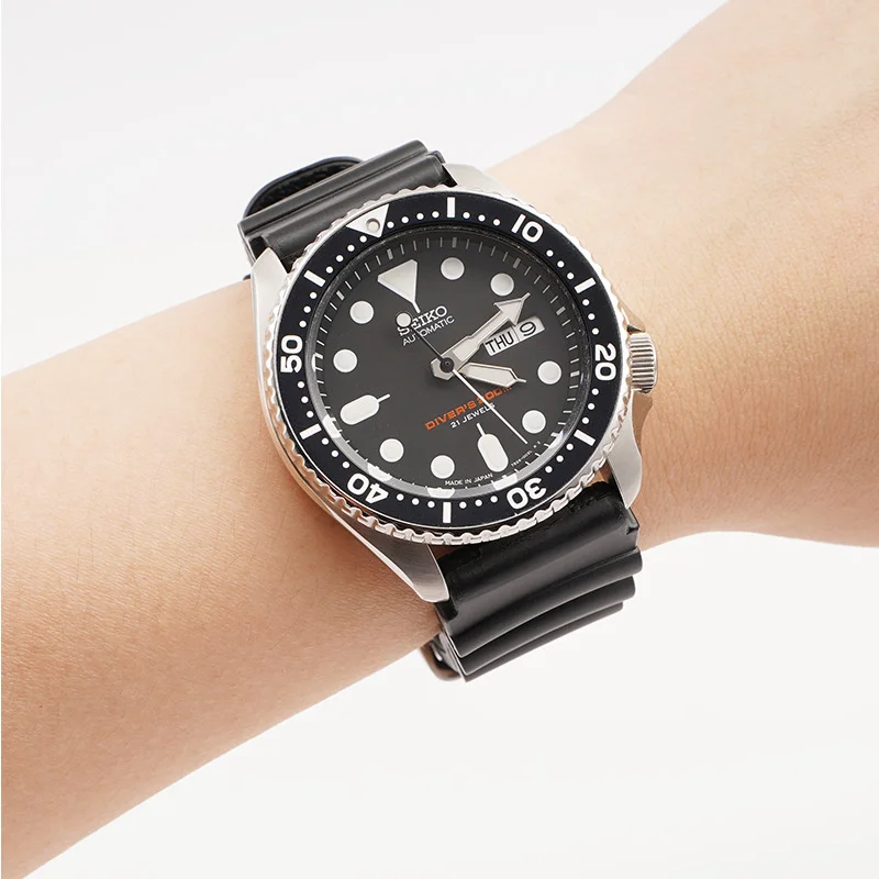 Silicone Replacement Strap for Casio Watch 20mm 22mm 24mm Rubber PU Wristband for Electronic Sport Watch Bracelet