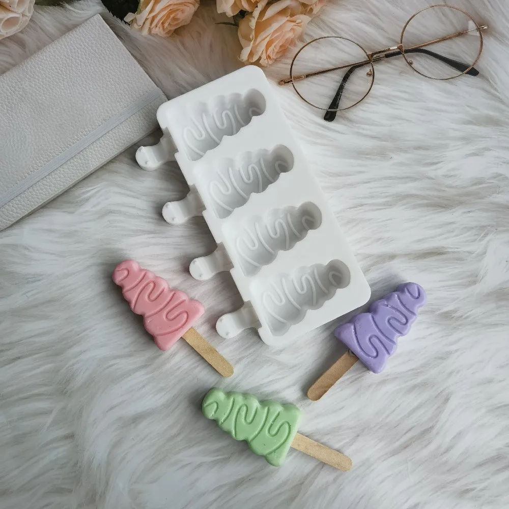 

New Christmas Tree Shape Ice Cream Silicone Mold DIY Dessert Popsicle Ice Cream Mold Ice Grid Making Summer Party Supplies