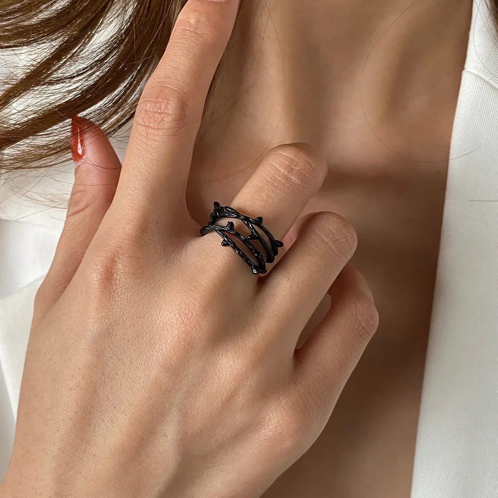 Женское многослойное кольцо в стиле ретро черное простое на указательный палец с