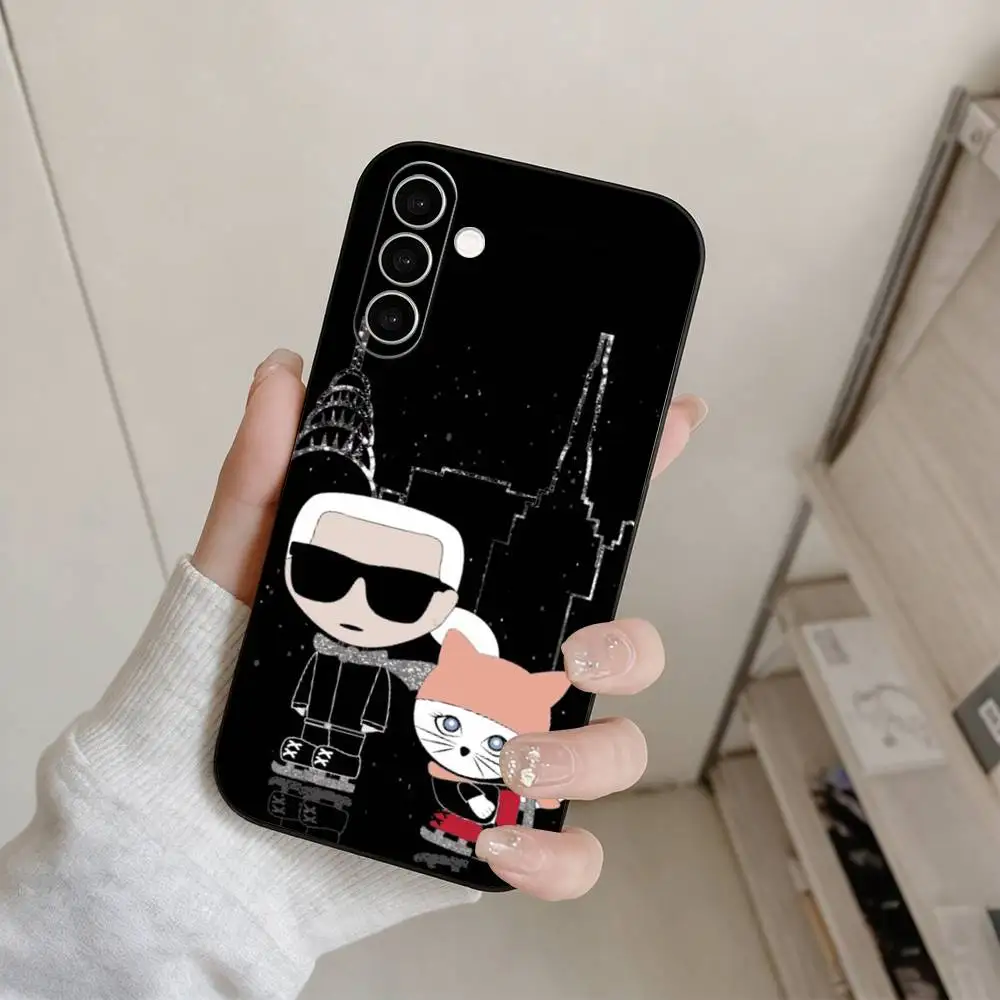 Фото Чехол для телефона K-Karls Lagerfelds Cat Gift, черный, силиконовый, мягкий, для Samsung Galaxy A73, A72, A71, A70, A53, A52, A51 №2