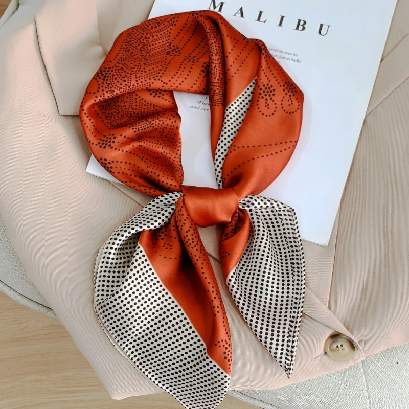 

Fashion Travel 70X70CM Small Scarf Popular New Style Silk Scarves 2022 Print Square Kerchief Four Seasons Beach Sunscreen Shawls