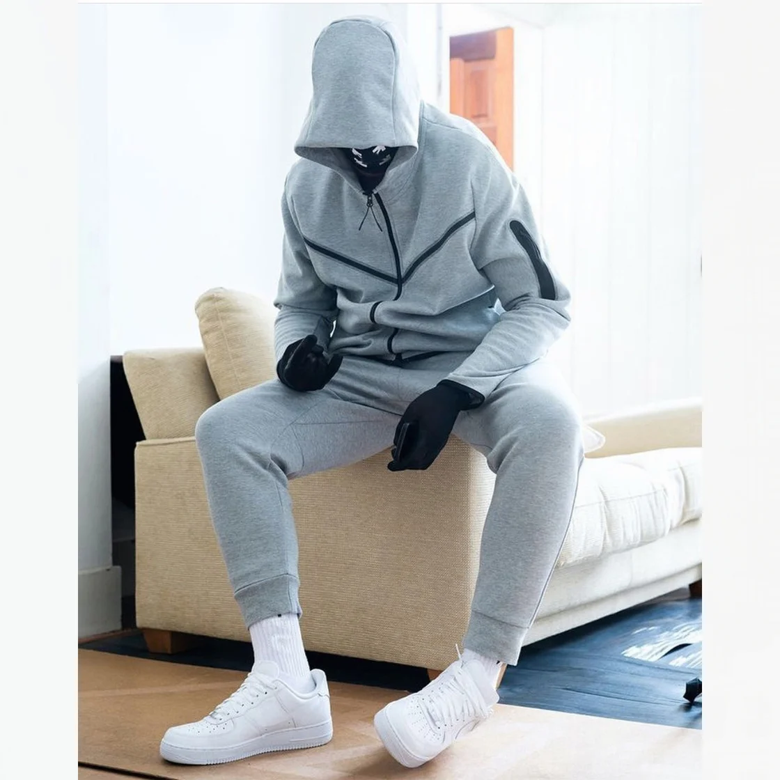 2022 Men Tracksuits 2 Piece Set Black Sports Suit Jogging Men New Brand Designer Style Tech Sweatpants Black Techwear Polyester