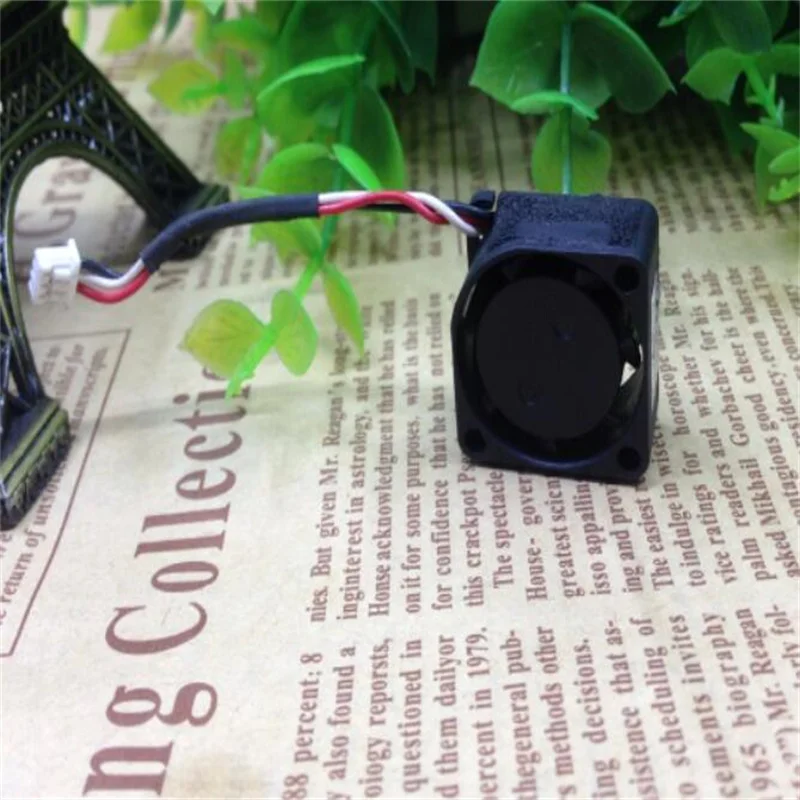 Трехпроводный миниатюрный охлаждающий вентилятор ADDA для ноутбука 2010 дюйма 2 см Φ