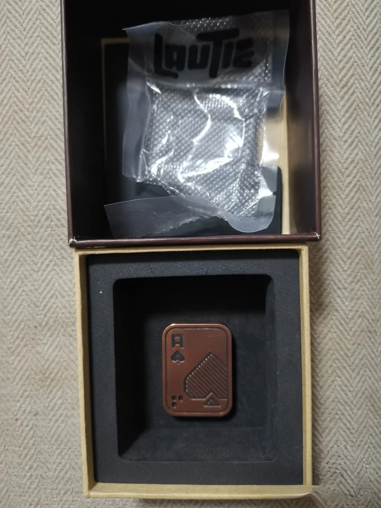Second-Hand out-of-Print AA Poker Ppb Copper Material Box with Complete Accessories Stress Relief Toy enlarge