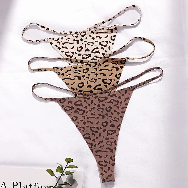 

European and American sexy leopard thong lady thin belt low waist sexy hot temptation elastic appeal T-briefs sexy panties