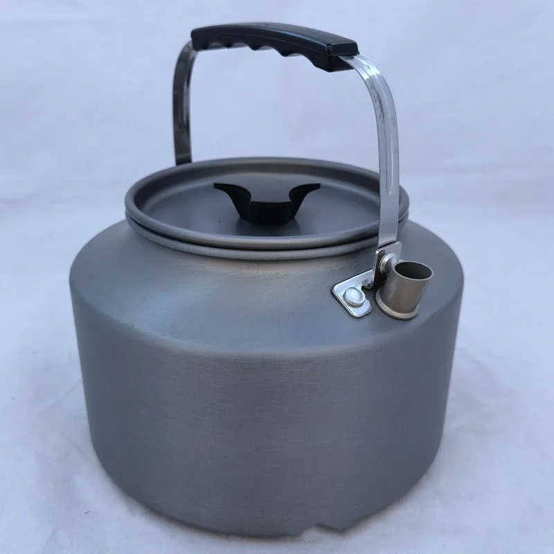 

2L Outdoor Camping Pot boiling Kettle Portable Tea Maker Coffee Maker Picnic Tea Kettle Teapot Outdoor Camping Accessories
