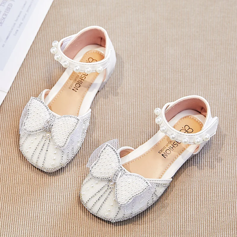 

Girls Half Sandals Children Rhinestone Princess Shoes with Bow-knot Fashion Kids Elegant Pearls Toes Capped Shoes Chic Non-slip