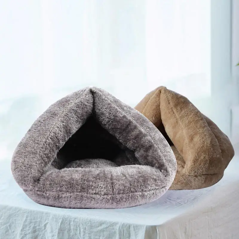 

Soft Plush Warm Nest Kennel Bed House Sleeping Mats Winter Pets Triangle Semi-enclosed Warming Cozy House Pet Supplies