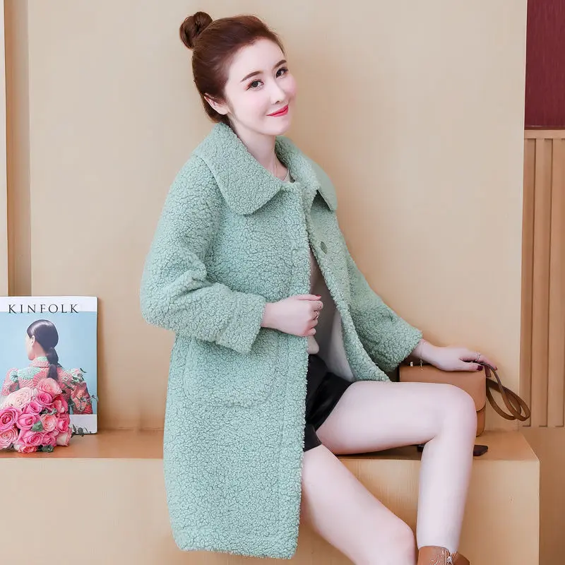2022 New Lamb Wool Cotton Coat Women's Winter Mid Long Korean Loose Imitation Fur One-piece Wool Coat Lapel Thickened Fleece