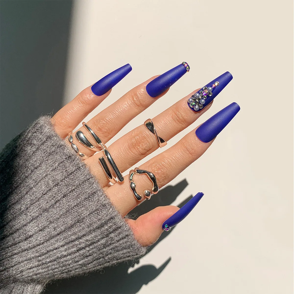 

24PCS Blue Press On Nails Sweet Style Long Fake Nails Removable Wearable Removable Wearable Blue Press On Nails 24PCS RP