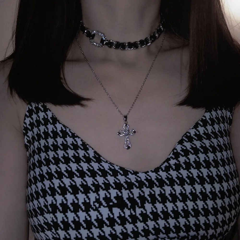 

Cross Necklaces For Women Punk Double Layer Chain Gothic Black Leather Collar Choker Necklace Clavicle Necklace Fashion Jewelry