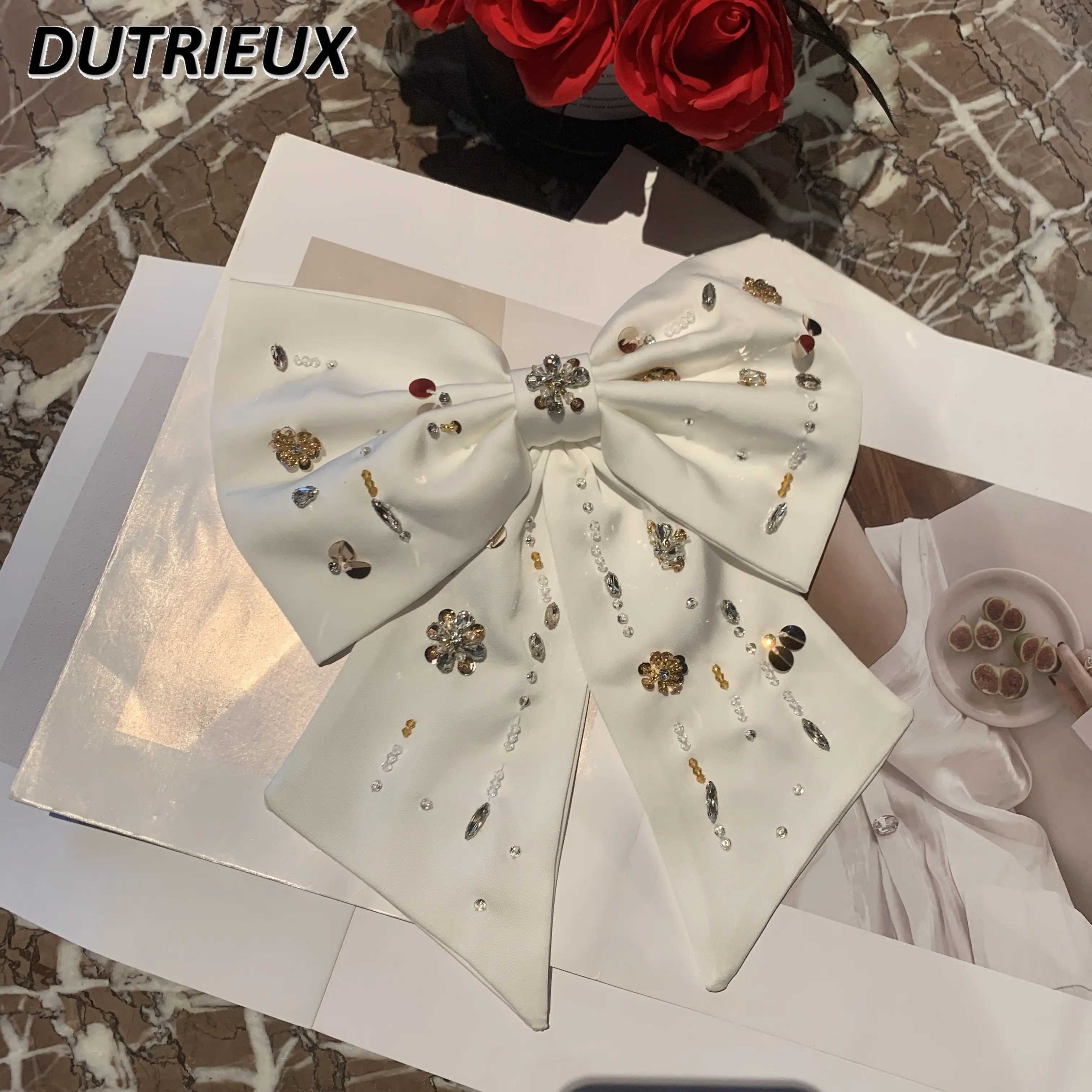 

Sweet Elegant White Bow Brooch Accessories Women's High Sense Beads Rhinestones Pin Corsage Dress Decoration Brooches