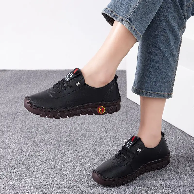 Orthopedic pu leather loafers womens flats nurse shoes leather moccasins for women 43 size ladies lace up flats mother shoes new