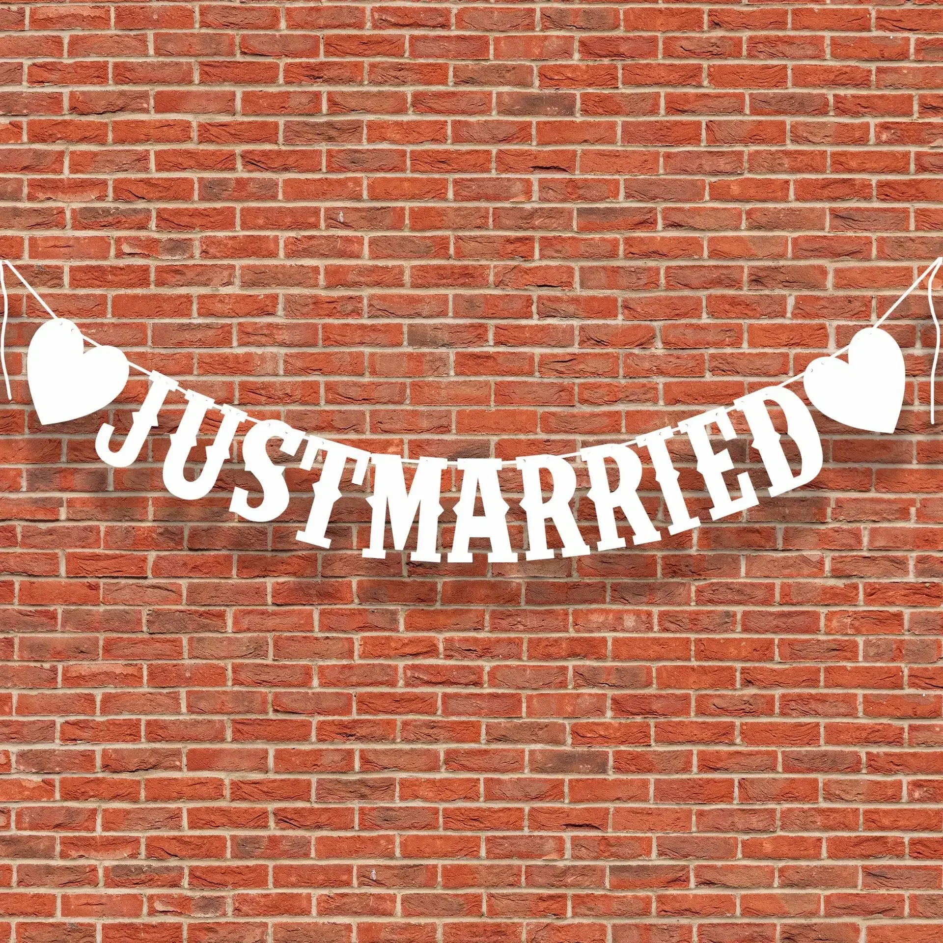 

Винтажный свадебный баннер "Just Married"