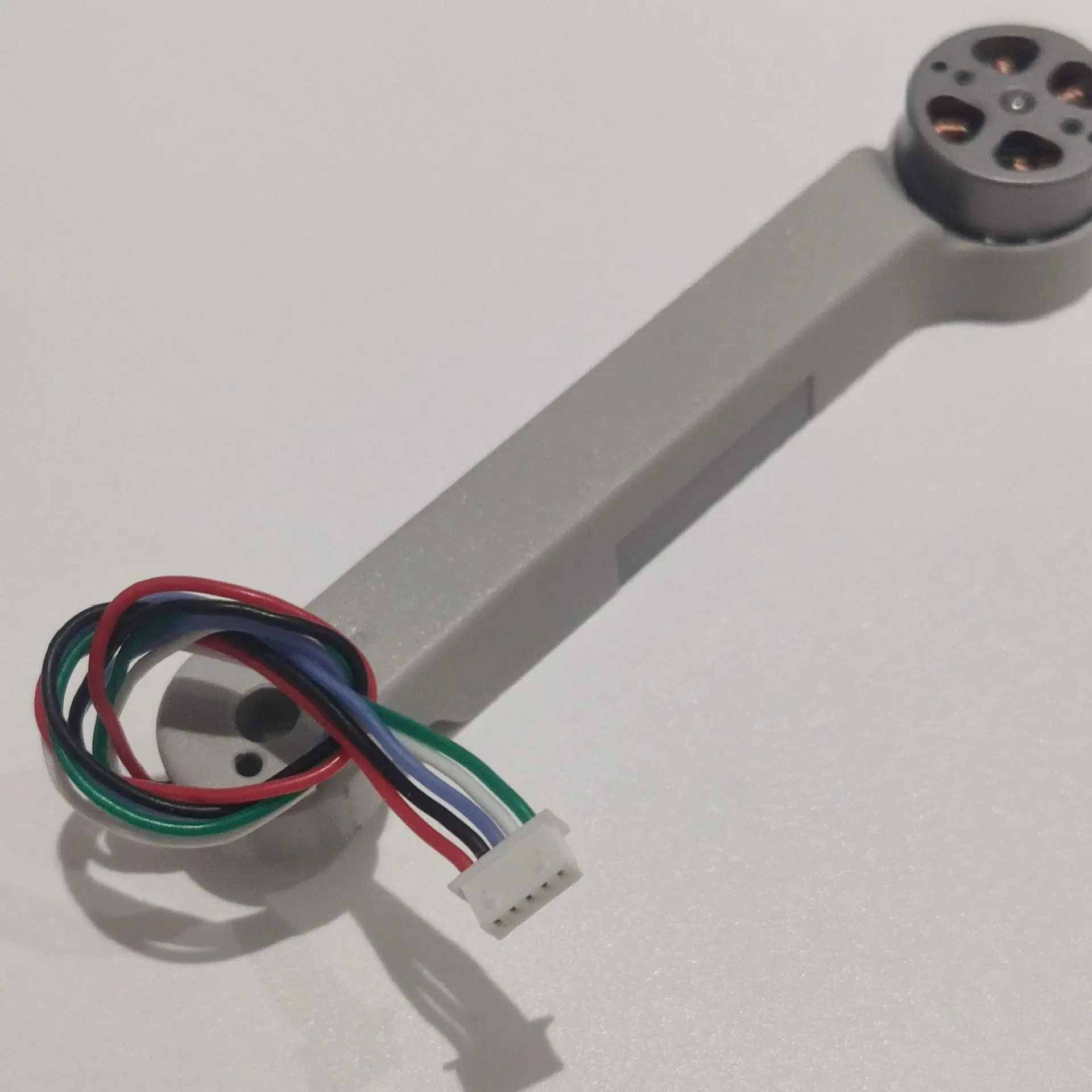 Задний правый бесщеточный моторный рычаг B для быстрого мини-дрона 4дц F8