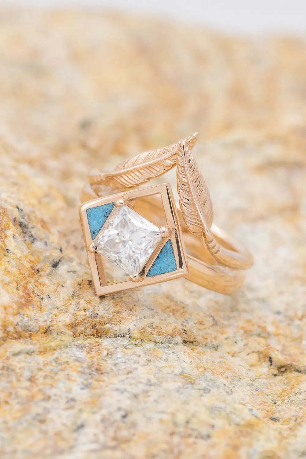 

Simple style fashion couple ring Fashion imitation diamond pair