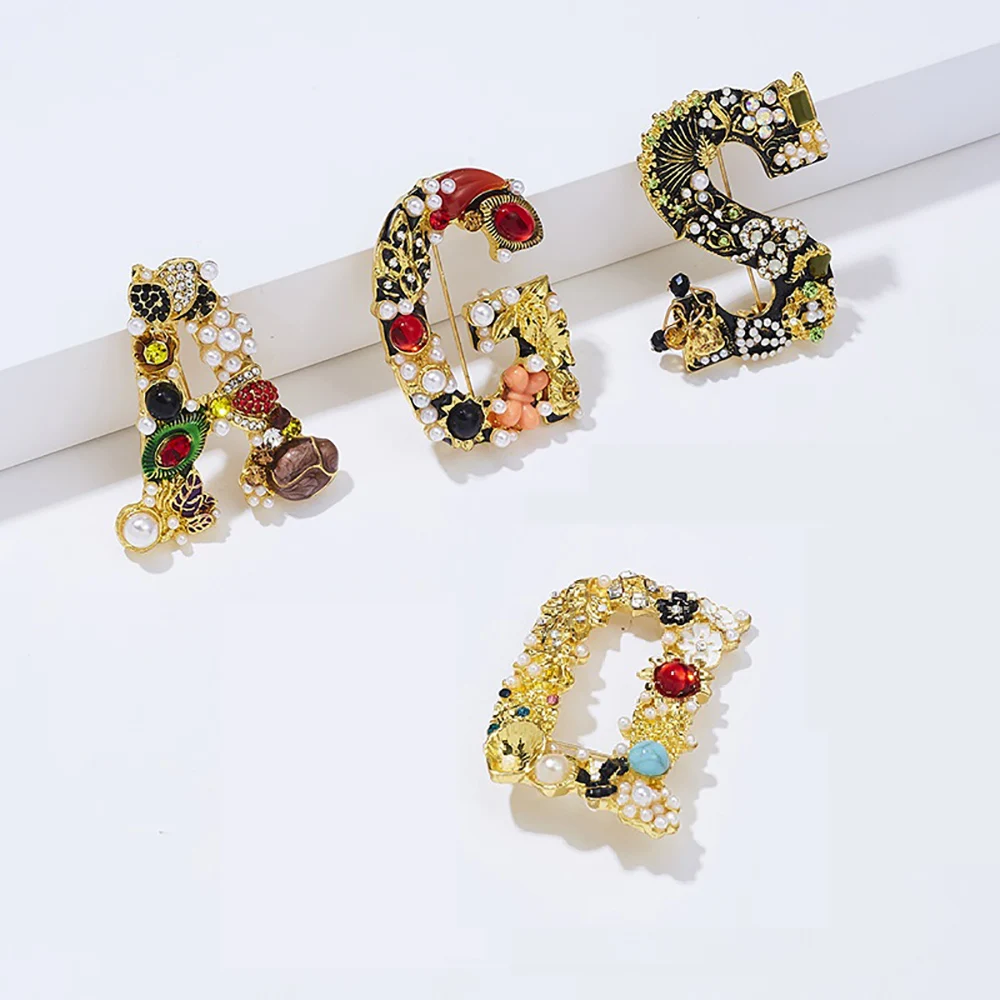 Брошь для мужчин и женщин