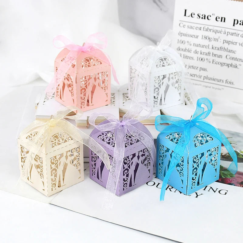 

10/20pcs Lase Cut Bride Groom Wedding Sweets Candy Box Guests Gift Boxes Paper Packaging Baby Shower Chocolate Cookie Box