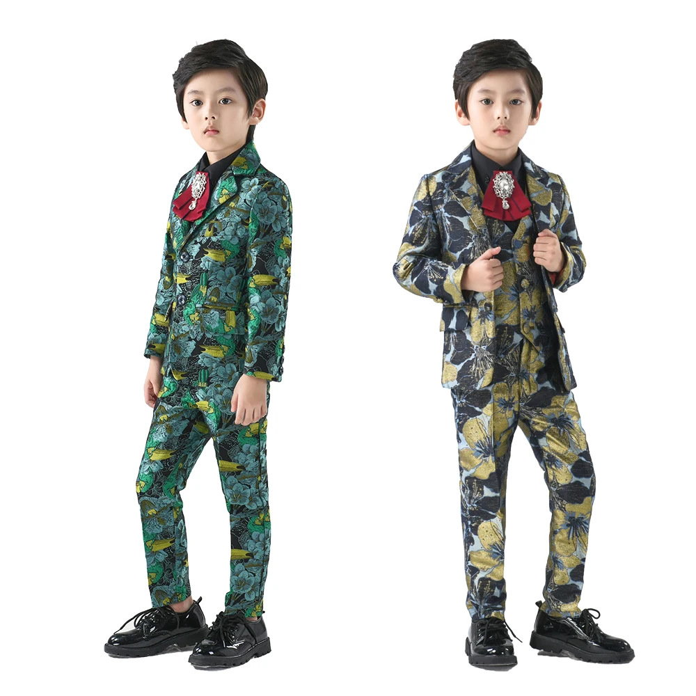 Костюм для мальчиков из блейзера