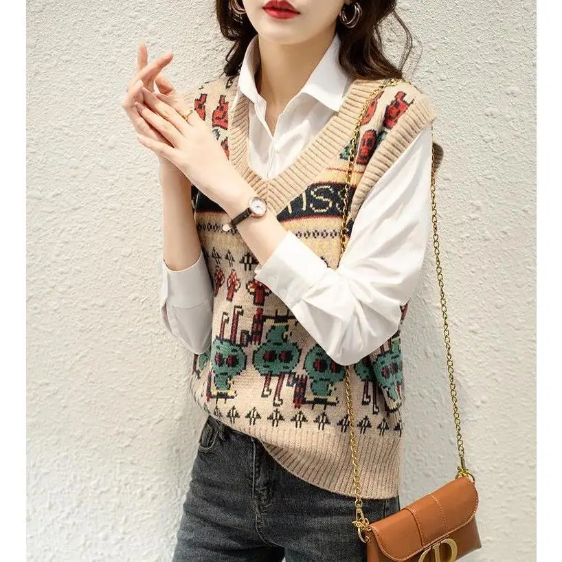 Fashionable Retro Vest Women's Autumn and Winter Outerwear New Loose V-neck Sleeveless Sweater Knitted