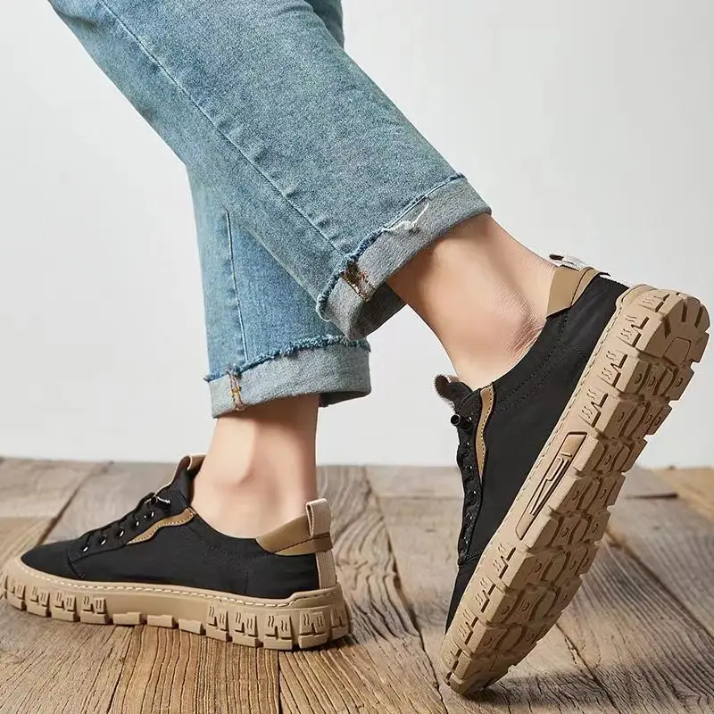 

Cloth Men Canvas Shoes Breathable Comfortable Top Quality Outdoor Footwear Fashion