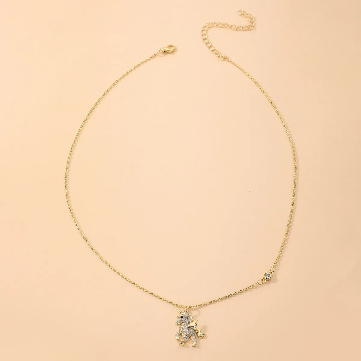 

European and American Ins Style Rhinestone-Encrusted Du Horn Beast Pendant Clavicle Chain Young Luxury Niche Necklace for Women
