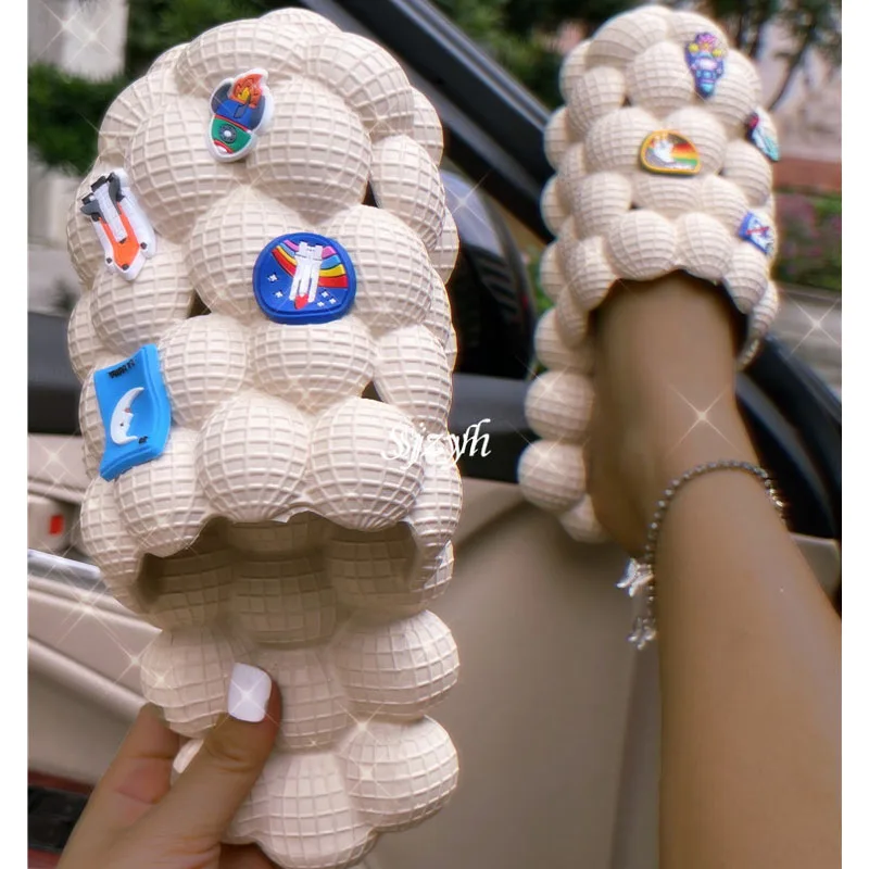 

Women's Bubble Ball Slippers Wholesale Ladies Beach Flip Flops Unisex Indoor Massage Shoes Female Designer Slides Adult Sandals
