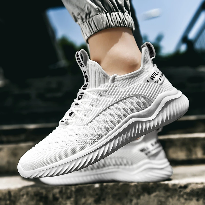 New Lightweight Men Sneakers Men Shoes Breathable Running Shoes Outdoor Sport Jogging Walking Sneakers for Man Zapatillas Hombre