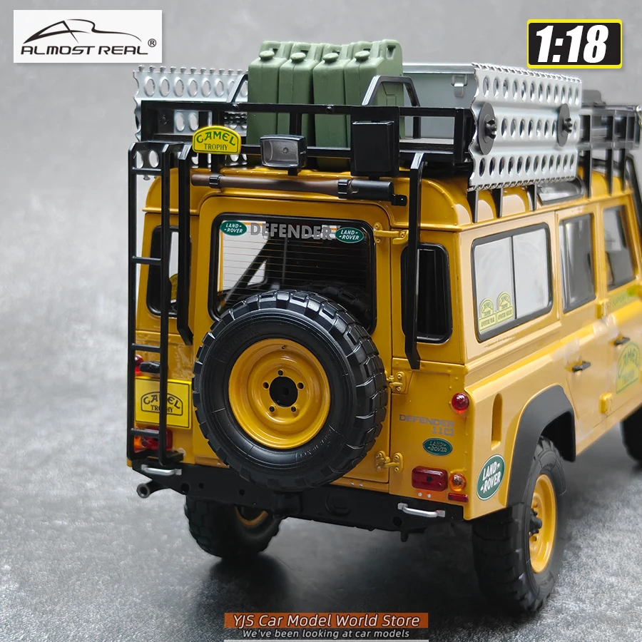 Фото Модель автомобиля Land Rover Defender 110 