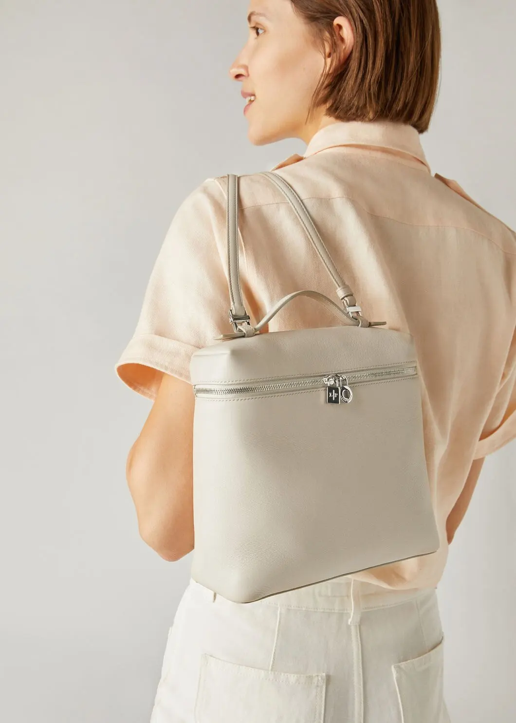 

Сумка через плечо l23,5 с логотипом lychee