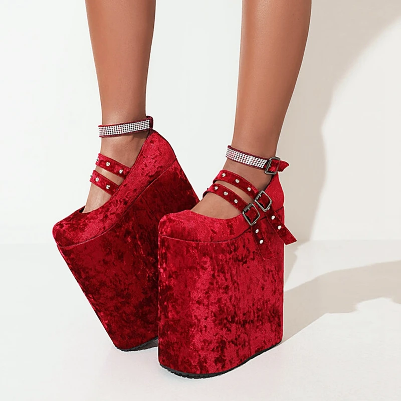 Женские туфли на танкетке 23 см с ремешком щиколотке