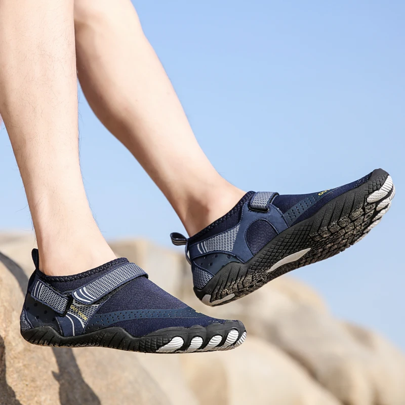 Outdoor Hiking Sneakers Upstream Socks Waterproof Aqua Shoes Breathable Lightweight Soft Wear-resistant Climbing Trekking Shoes