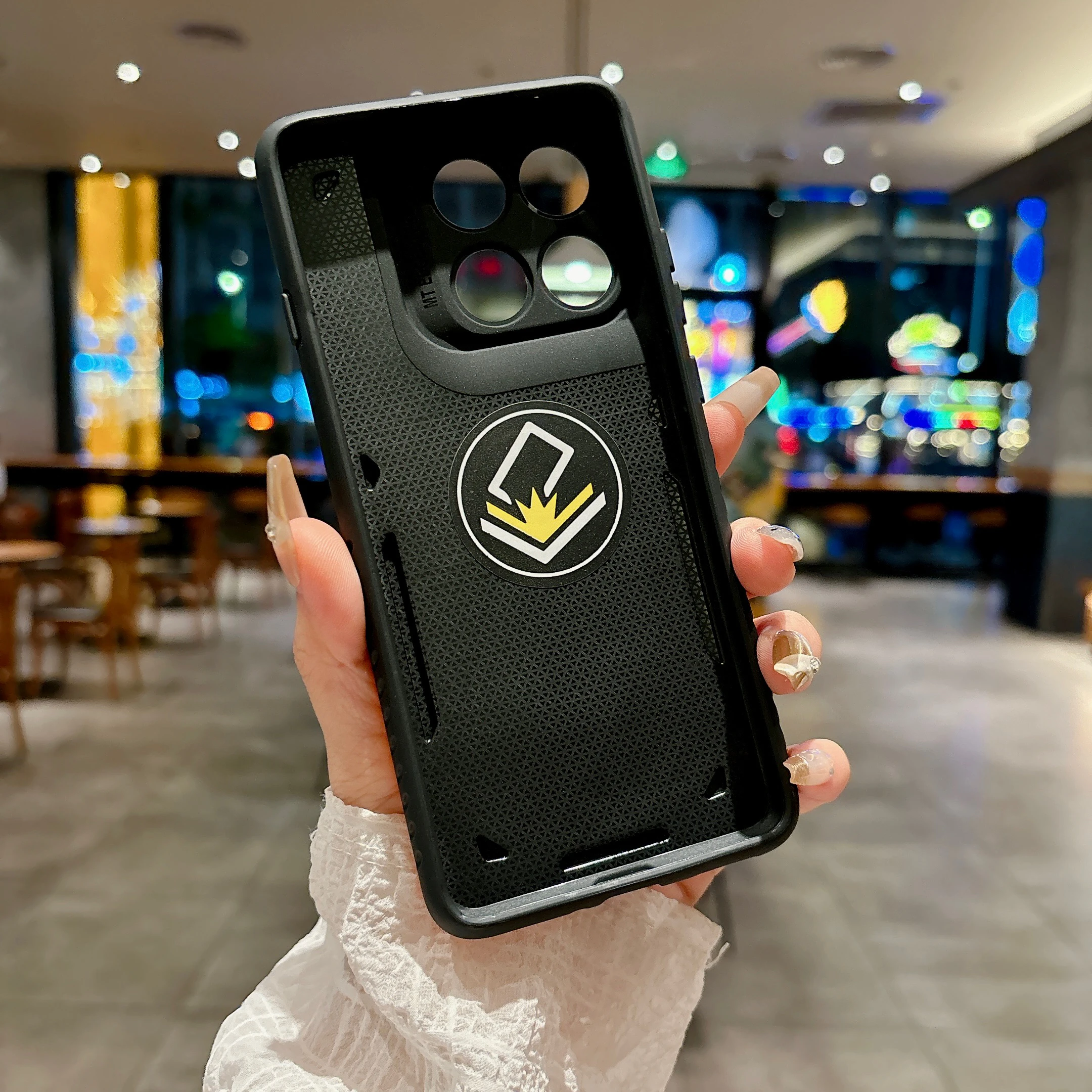 Фото Противоударный чехол для телефона с кольцом-держателем для Xiaomi 17T Pro 17T, износостойкий, с защитой камеры, удобной ручкой и тонким корпусом №4
