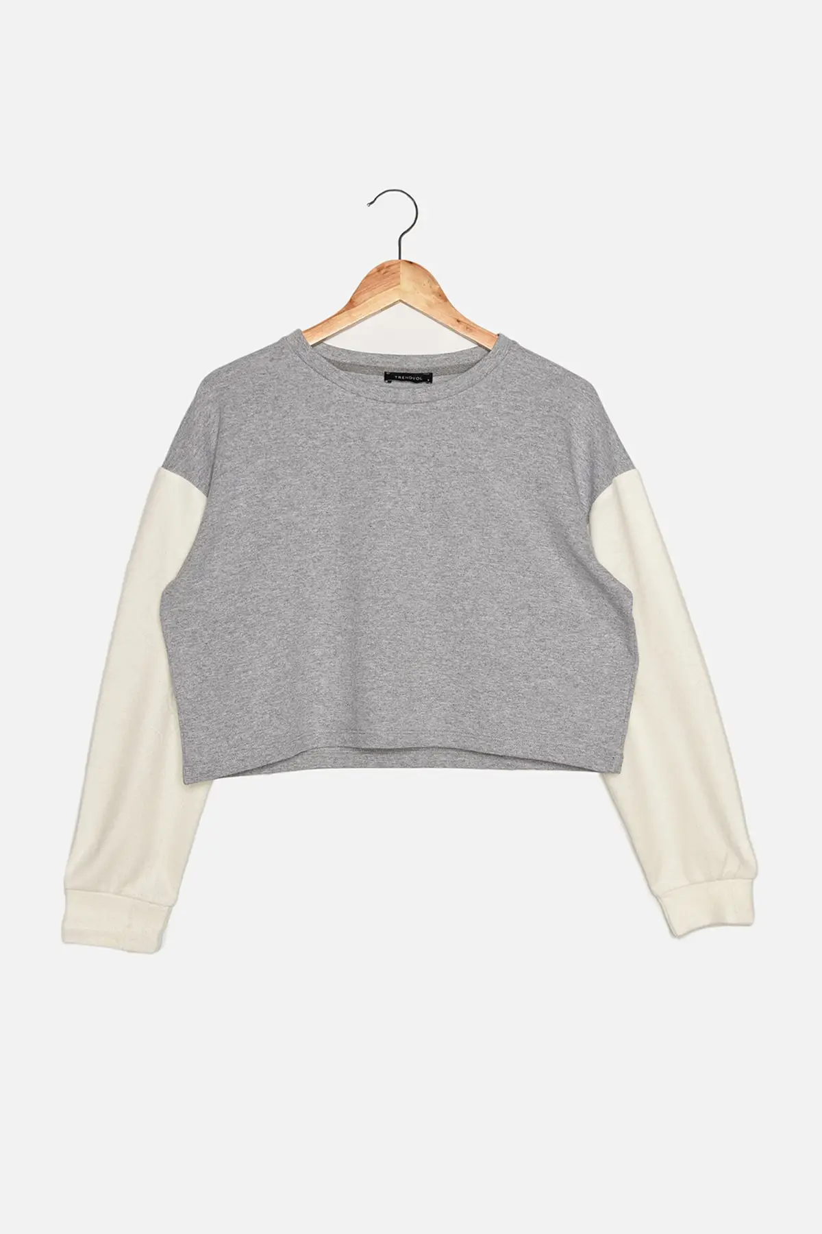 

Trendyol Basic Knitted Blouse TWOAW22BZ0118