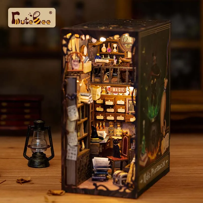 CUTEBEE DIY Book Nook Kit  Miniature Dollhouse Book Nook Tou