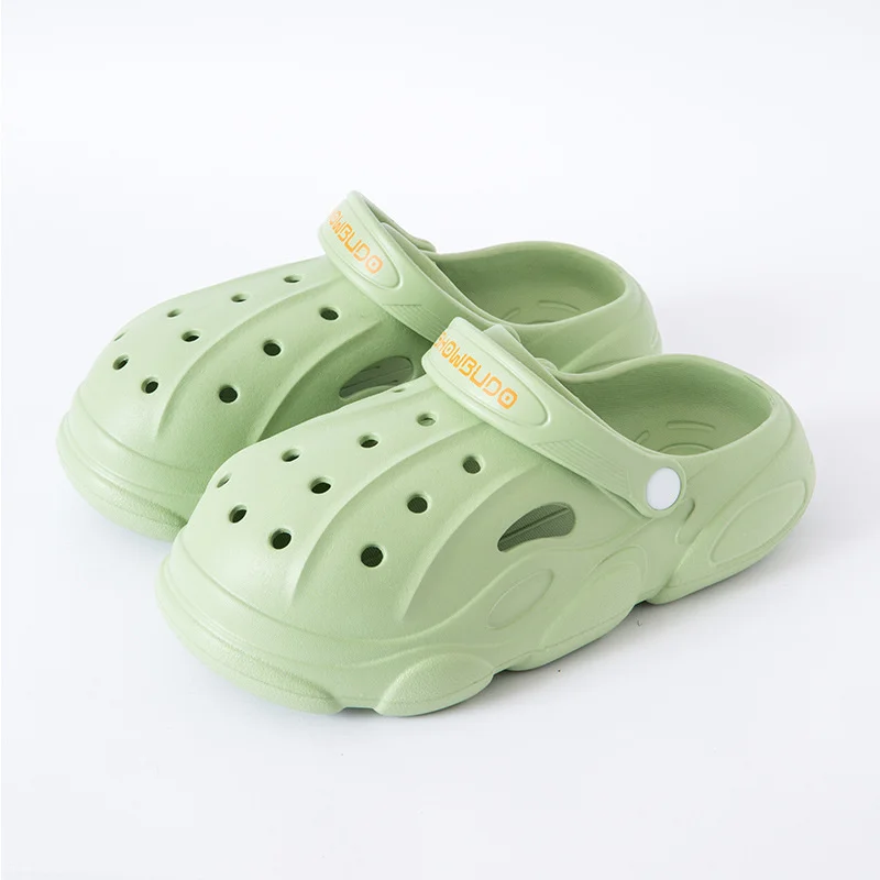 Women Holes Slipper Soft Thick Sole Sandals 2023 Summer Simple Anti Slip Beach Garden Shoes Beach Shoes Flip Flops