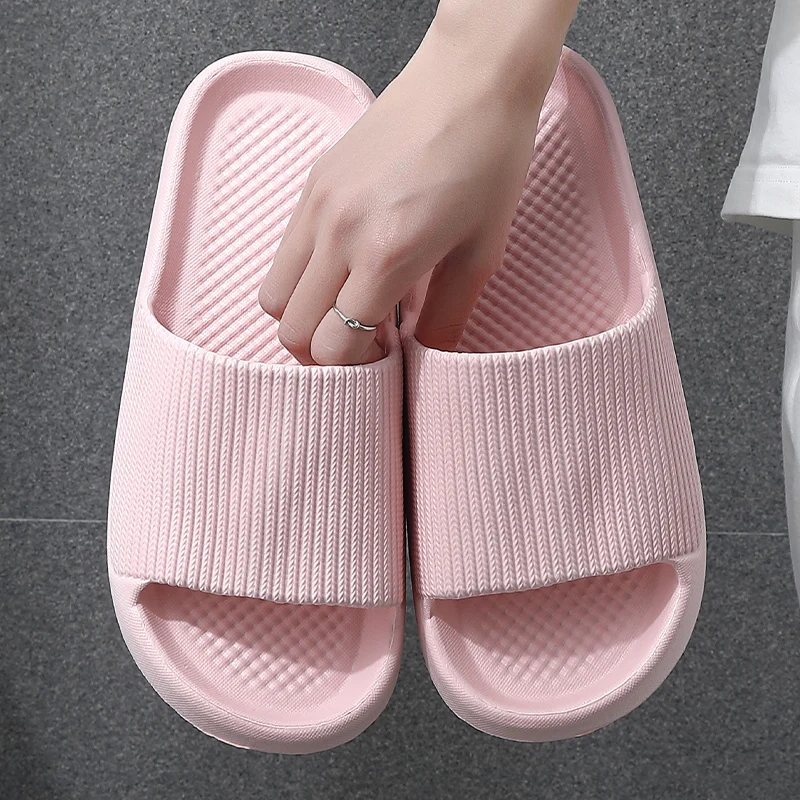 

Cloud Home Slippers Women Indoor Bathroom Slides Soft EVA Anti-Slip Home Floor Slides Ladies Summer Shoes Men’s Hausschuhe