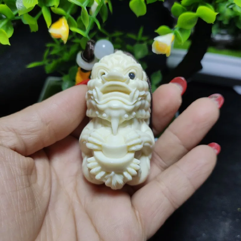 Прямые поставки с фабрики резной кулон цвета слоновой кости гайками Kweichow Moutai