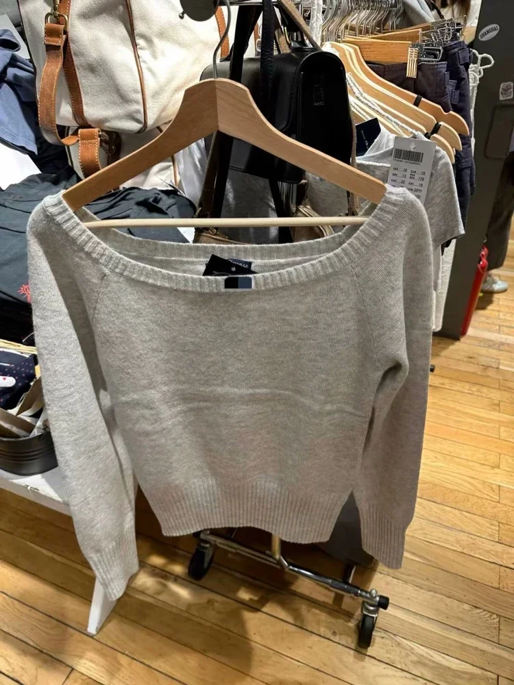 Вязаный топ на одно плечо для женщин осень 2024 серый с отделкой тонкий наклонным