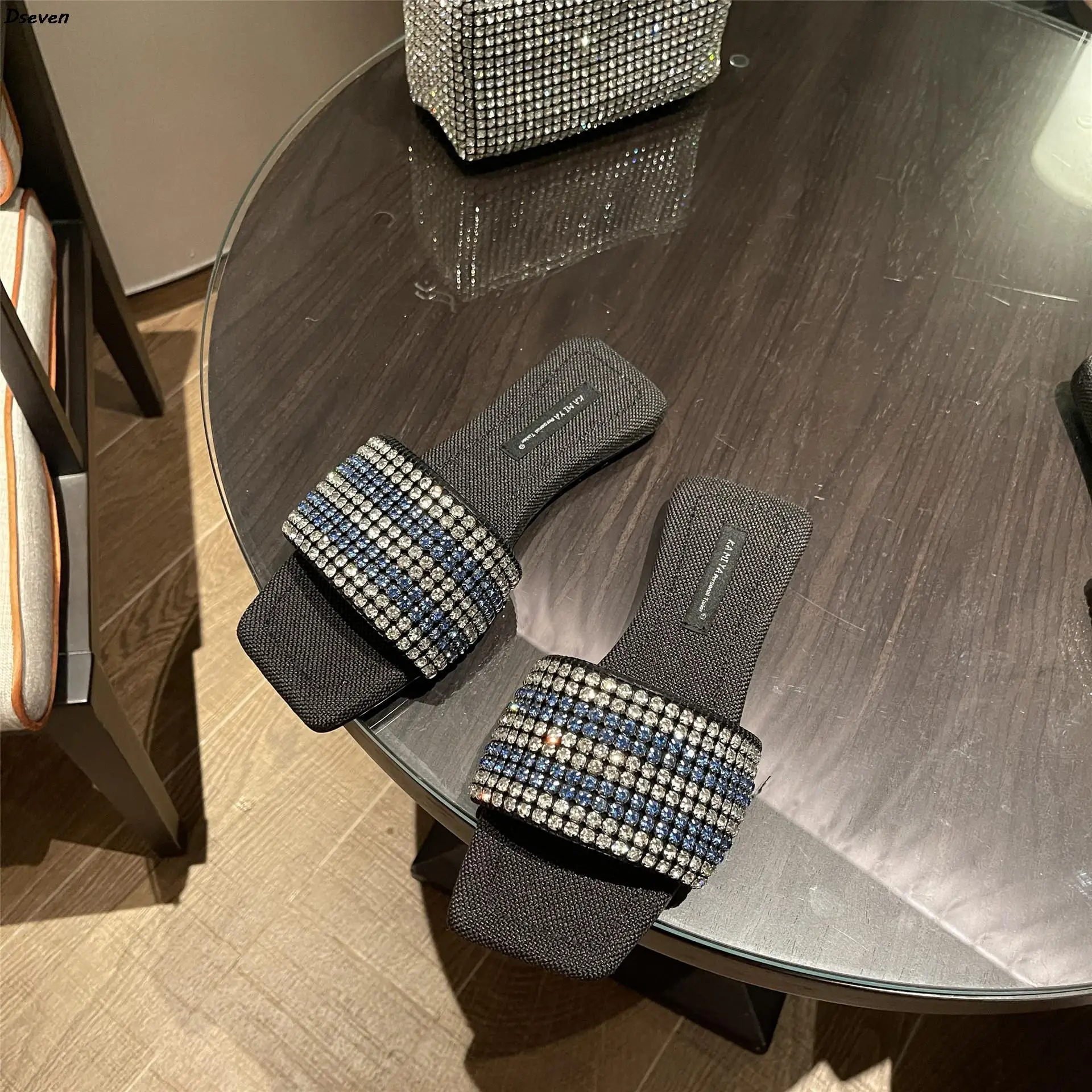 

2022 Summer New Brand Women Slippers Fashion Bling Crystal Square Toe Flat Casual Slide Ladies Beach Sandal Flip Flops Female