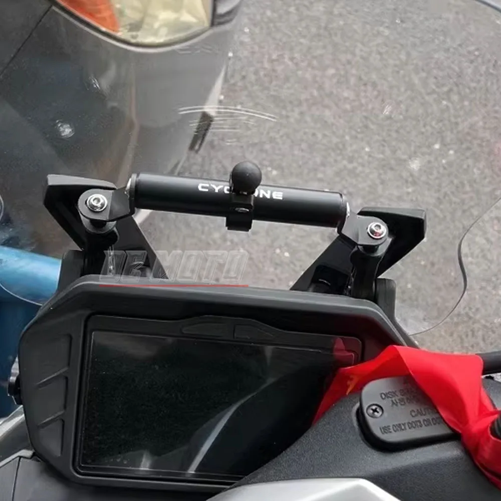 Кронштейн для GPS-навигатора циклонного типа RT2 XQ250 XQ 250