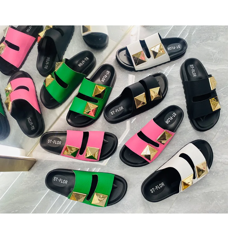 Summer European and American Fashion Casual Rivet Double Buckle Flat Sandals Thick Bottom for Outdoors Slippers