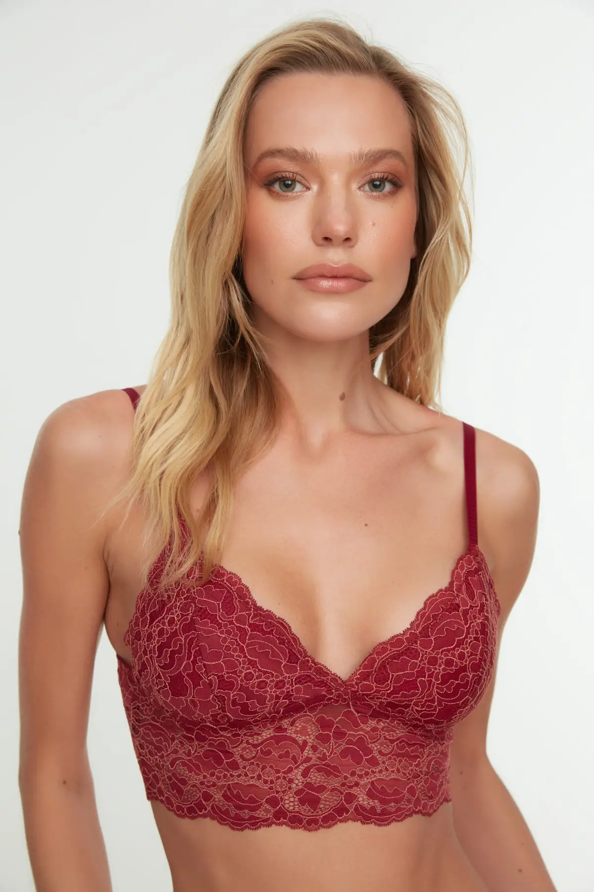 

Бордовое Кружевное Бюстье THMSS22SU0103