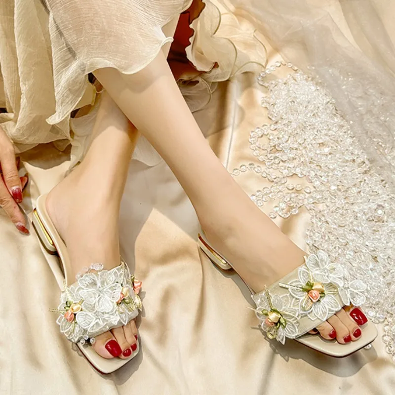 

Шлепанцы женские с открытым носком, повседневные сандалии на среднем каблуке, с цветочным принтом, сланцы, лето 2023