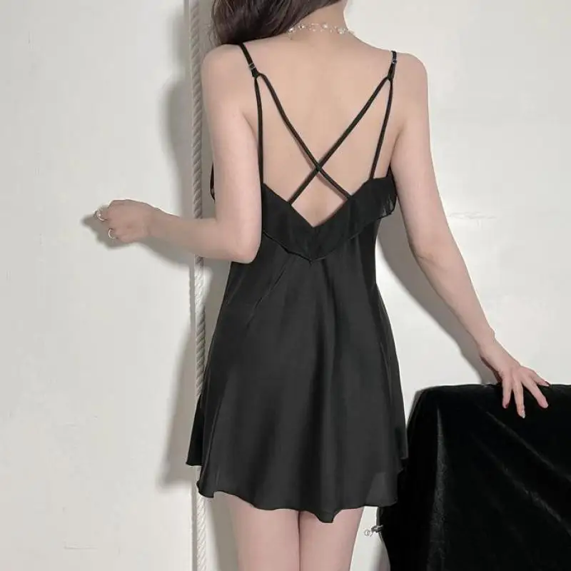 

Ночная сорочка Женская атласная, пикантная Ночная рубашка на бретельках, домашняя одежда, шелковистая летняя одежда для сна