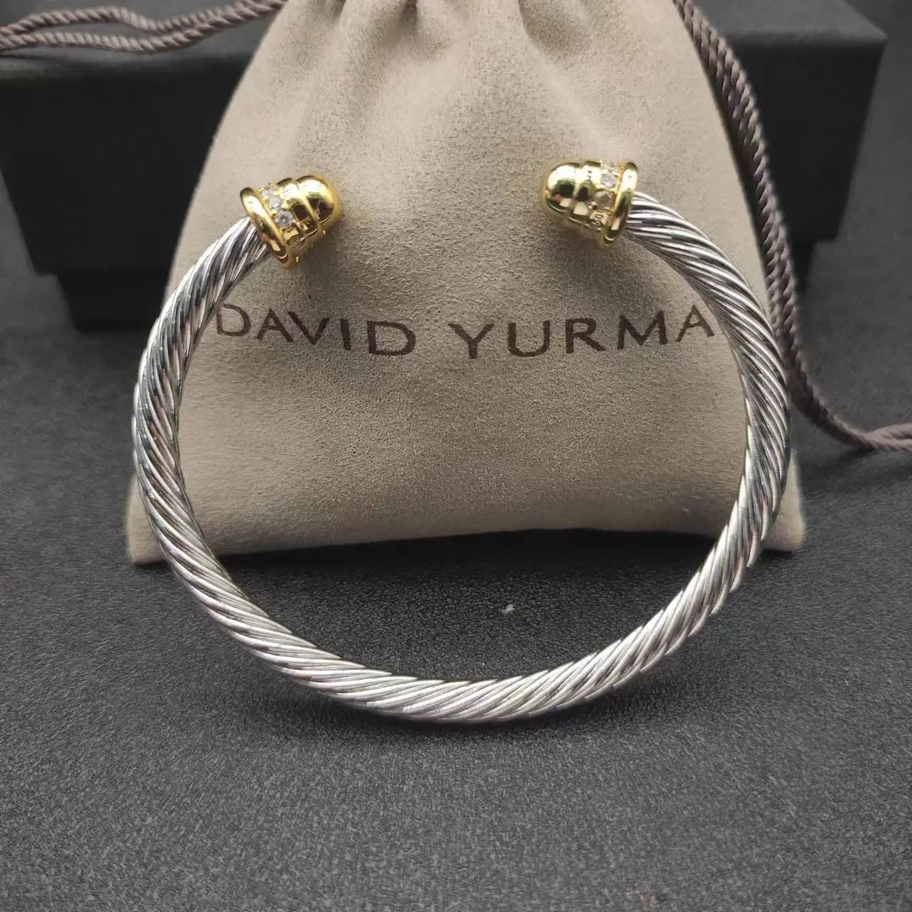 

DY David Yurman 5MM Round Head Color Separation Bracelet Buckle in Sterling Silver with 18K Rose Gold PLATED