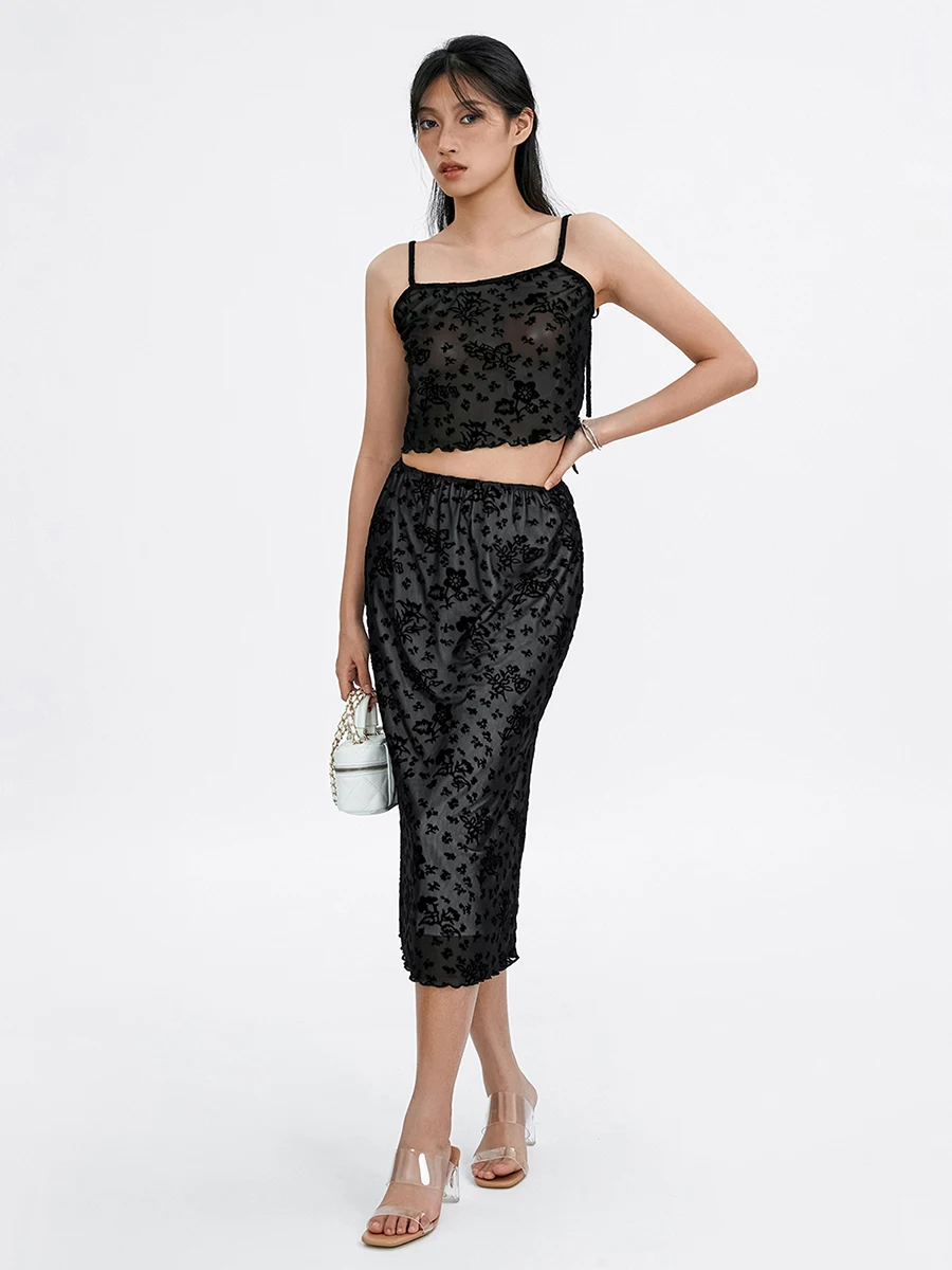 

Elegant Floral Lace Two-Piece Set for Women Cami Crop Top and Bodycon Midi Skirt Perfect for Summer Going Out and Streetwear