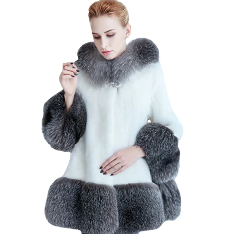 

2022 высококачественное пальто из искусственного меха, модная одежда, женское теплое зимнее пальто, модное пальто средней длины с зауженной т...