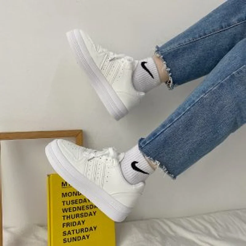 

Women's Sports Shoes Fashion Women's Sneakers 2022 White Sneakers Tennis Basket Flat Vulcanize Platform Trainers Canvas Korean