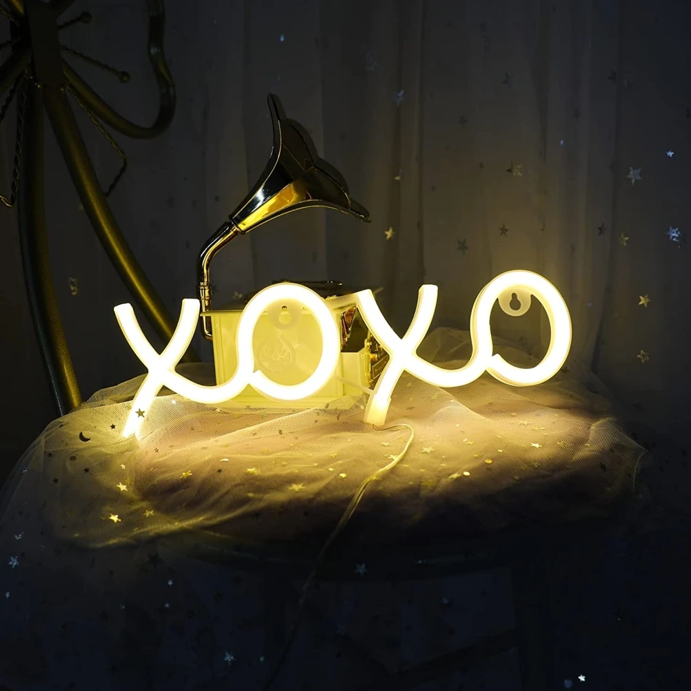 

XOXO Sign LED Neon Light Modeling Lamp Decor Wall Room Home Club Party Holiday USB / Battery Powered LED Neon Night Lights
